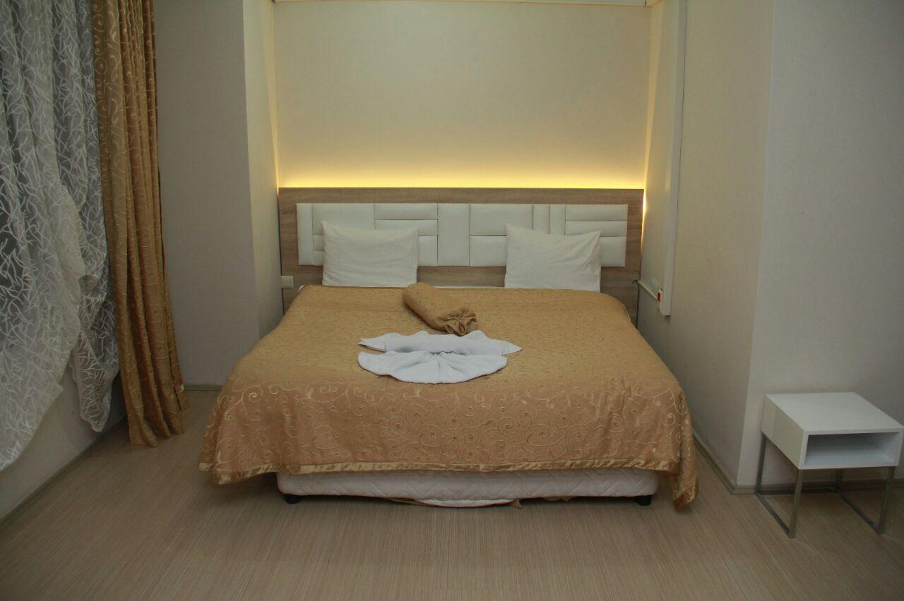 Imperial Tower Hotel Ван Екстериор снимка